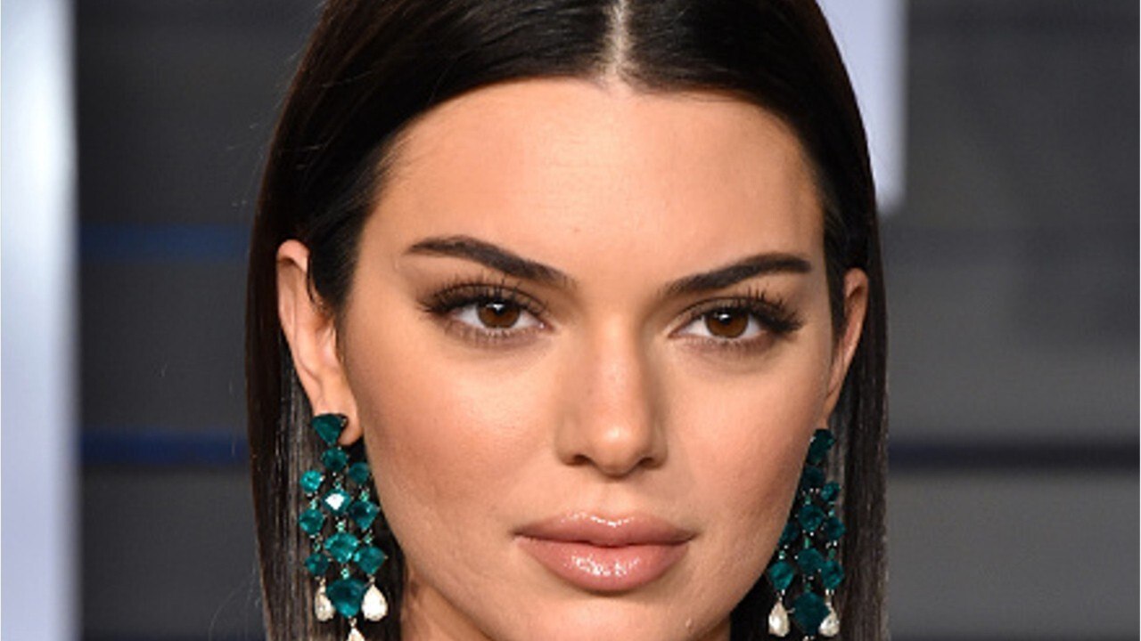 VIDEO Les plus beaux carrés longs des stars