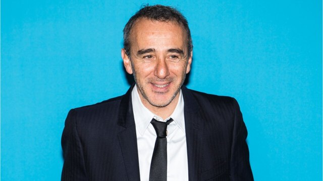 VOICI - Elie Semoun partage ses émouvantes retrouvailles avec son père