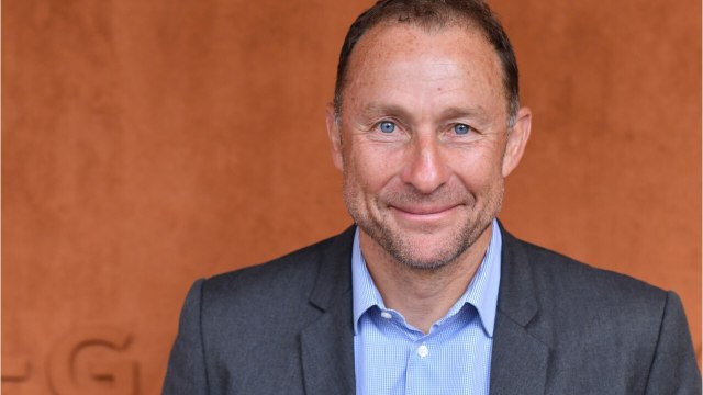 VOICI Jean-Pierre Papin : ses touchantes confidences sur sa fille handicapée