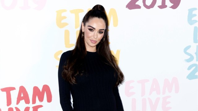 VOICI : « Nous n’avons pas besoin de la carte Vitale : critiquée, Nabilla Benattia explique pourquoi elle a accouché en France (1)