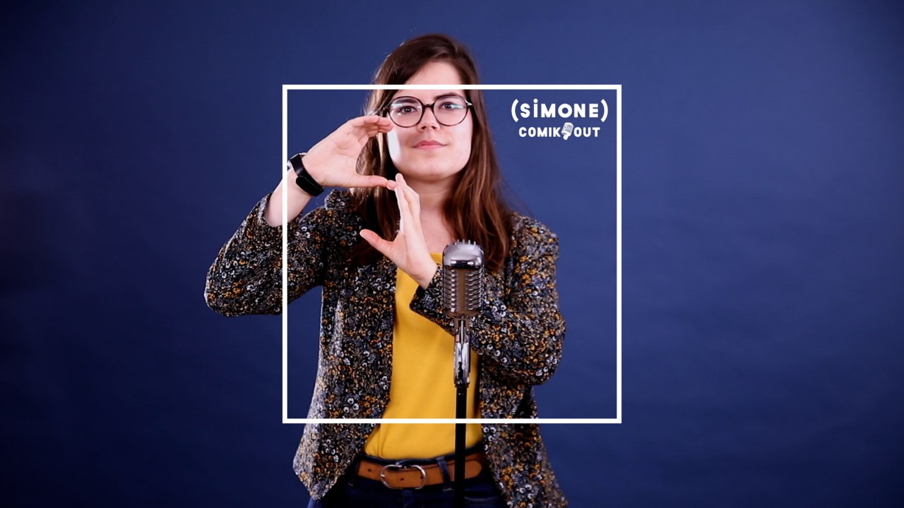 SIMONE - Comik out : Fanny Ruwet