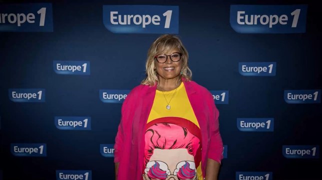 FEMME ACTUELLE - Laurence Boccolini amincie et radieuse aux côtés de Christophe Beaugrand