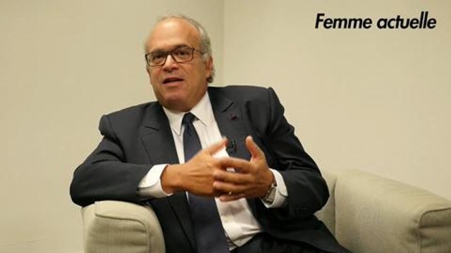 Les médecines complémentaires peuvent-elles améliorer la prise en charge du cancer ? La réponse du Pr Khayat