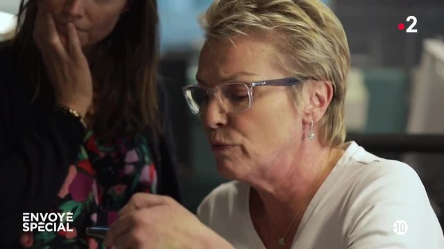 FEMME ACTUELLE - Affaire Hulot : cette terrible séquence où Elise Lucet confronte Nicolas Hulot sur ses présumées agressions sexuelles