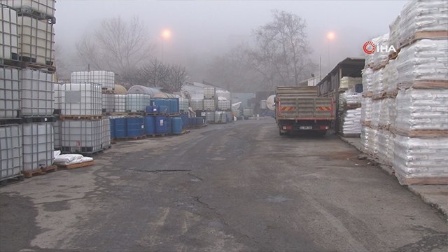 Gaziosmanpaşa’da fabrikadaki kazan patladı, koku etrafa yayıldı