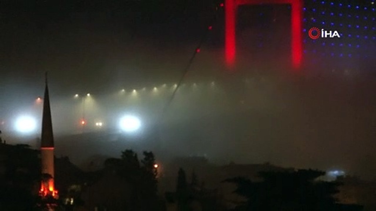 ''SİS''tanbul... Sis İstanbul'u yuttu, göz gözü görmedi...