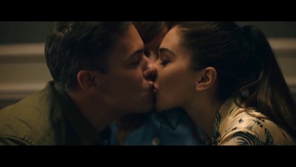 Sounds Like Love / Kissing Scene