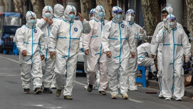 Bitiyor derken yeniden hortladı! 25 milyon nüfuslu Şanghay kenti korona nedeniyle karantinaya alındı