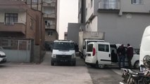 Son dakika haber | Kavga ihbarına gidilen evde kadın cesedi ve bir yaralı bulundu (2)