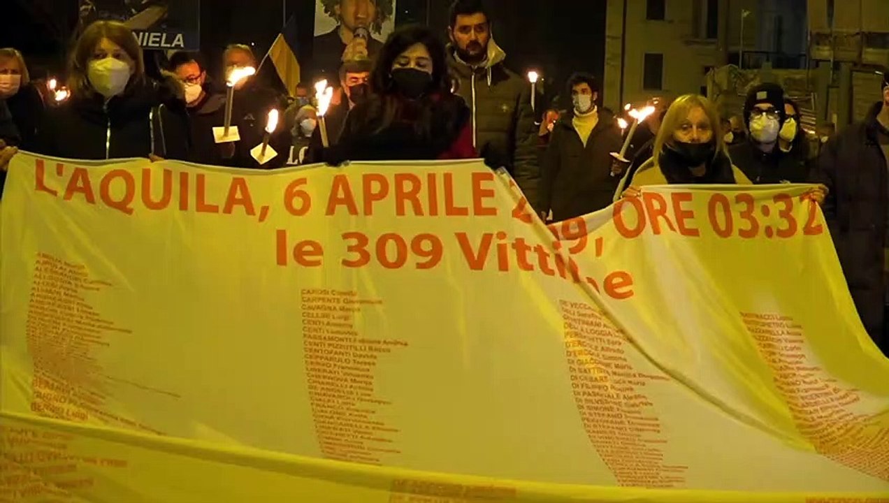 Torna la fiaccolata a L'Aquila per ricordare vittime del sisma del 2009