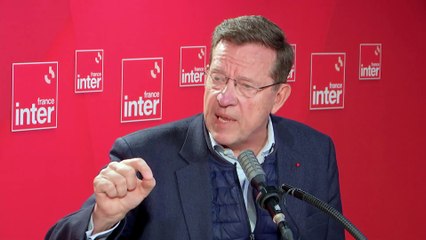 Pierre Servent : "Il y a une absence du principe du droit de la guerre chez les Russes"