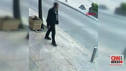 Yol kenarındaki demir dubayı böyle çaldı