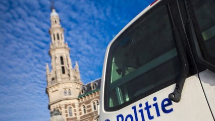 Une voiture fonce dans la foule lors d'un carnaval, six morts et plusieurs blessés selon un premier bilan