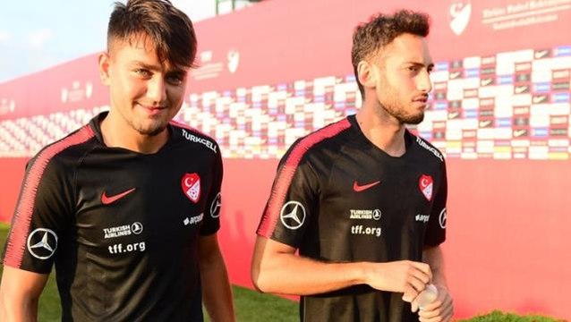 Marsiyla, Cengiz Ünder'i resmen kadrosuna kattı! Sözleşmenin detayları belli oldu