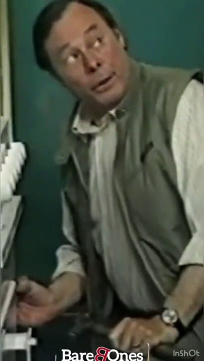 Dot cotton ( June brown ) first appearance on east Enders 1885 shorts version #dotcotton#junebrown