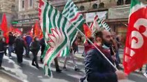 Genova, lavoratori Hi-Lex in corteo: 