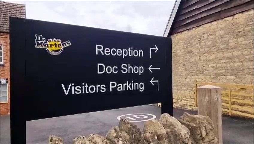 Wollaston Doc Shop staff 'booted out' as popular Dr Martens outlet to close  | Northamptonshire Telegraph
