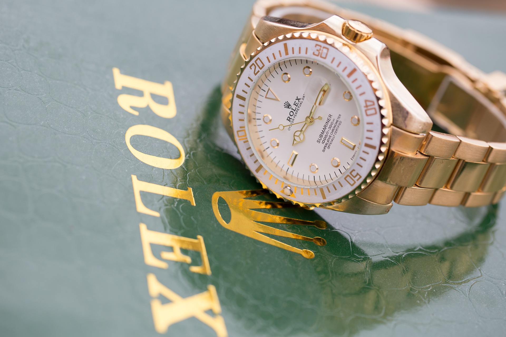 Rolex, une vieille marque à la stratégie marketing toujours d'actualité -  Capital.fr