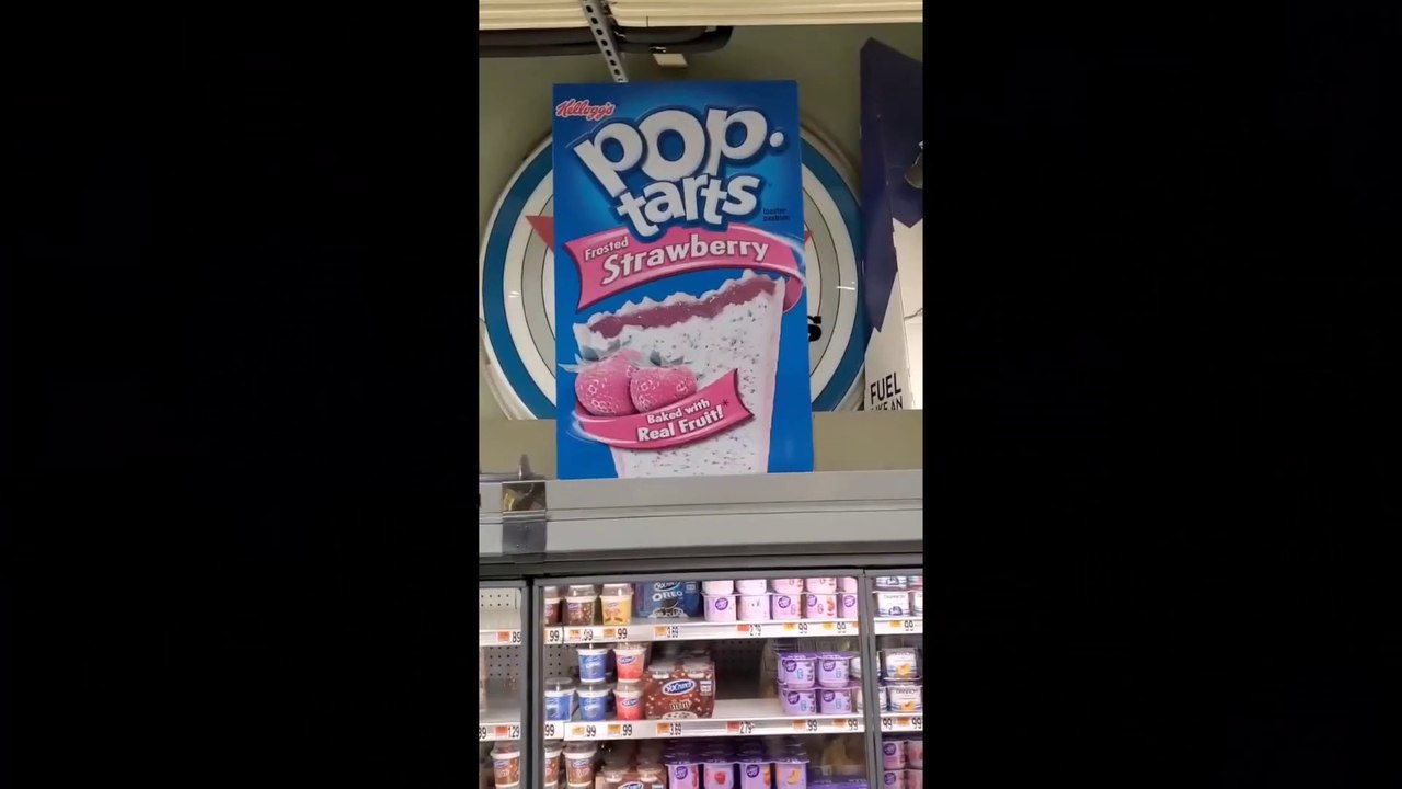 Random Sillinesss - Oversized Pop-Tarts! 04/03/2022