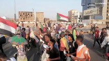 إطلاق الغاز المسيل ومقتل متظاهر في احتجاجات ضد الانقلاب في السودان