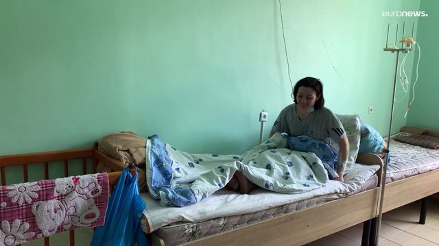 От обстрелов страдают местные жители