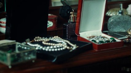 Istanbullu Gelin / Bride of Istanbul - Episode 122 (English Subtitles)