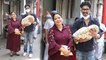 Bharti Singh Baby Boy Discharge Hospital Video, Husband Harsh बेटे को गोद में लिए आए नजर | Boldsky