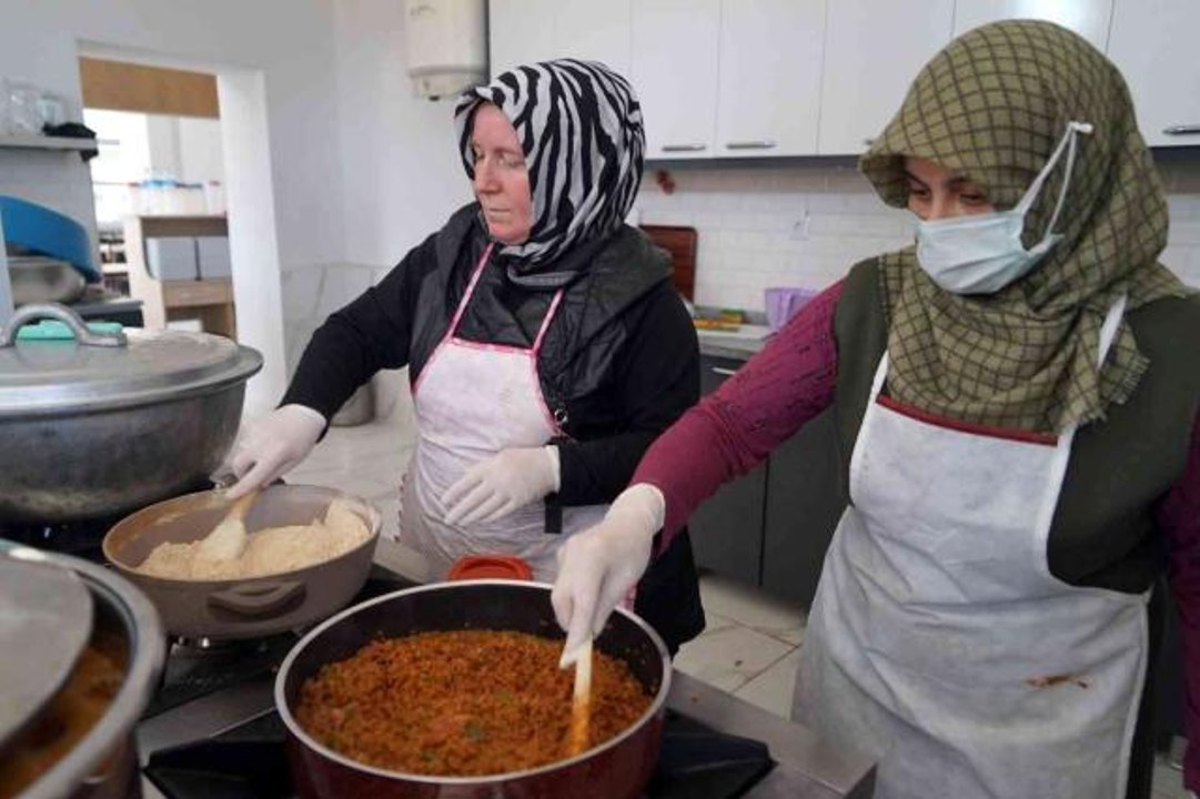 Geçmişi 10 bin yıl öncesine dayanan siyez buğdayı, kadınların elinde yeniden değer kazandı