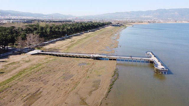 İznik Gölü'nün su seviyesinde 14 santim düşüş