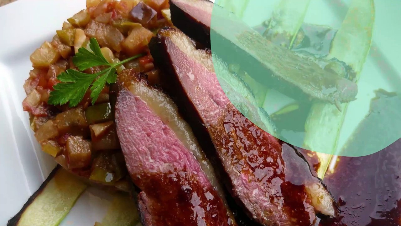 Magret de canard aux épices et ratatouille aigre-douce