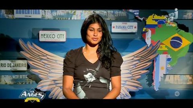 Les Anges 7 : Les Anges scotchent Vivian à un poteau