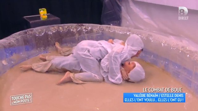 Touche pas à mon poste : Combat de boue entre Valérie Benaïm et Estelle Denis