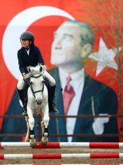 10 Nisan Polis Haftası Kupası Engel Atlama Binicilik Yarışmaları, Ankara'da düzenlendi
