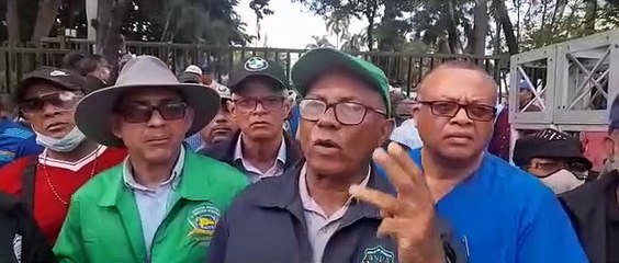 Agropecuarios marchan a Palacio para exigir a Abinader les cumpla
