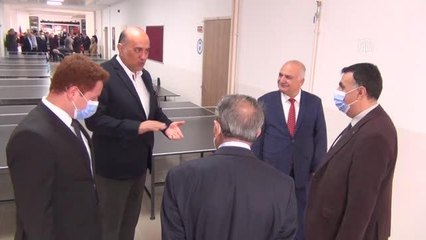 Beypazarı'nda meslek lisesinde üretilen masa tenisi masaları 22 okula teslim edildi