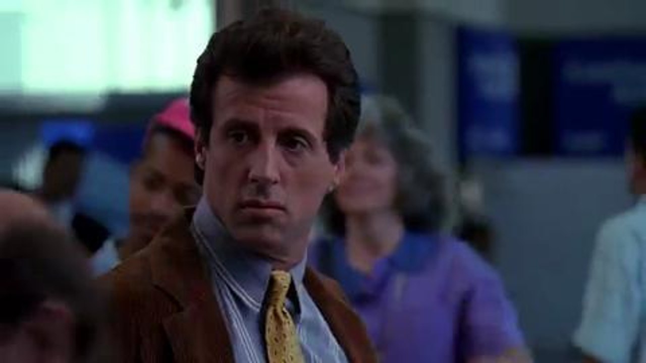 Arrête ou ma mère va tirer (bande-annonce)