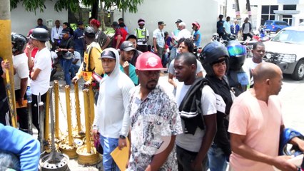 El canódromo: un cementerio de chatarras