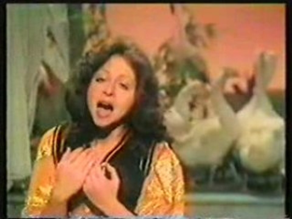 Vicky Leandros - To fegari ine kokkino