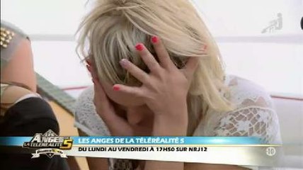 Les Anges 5 : Aurélie a "peur" de sa chanson