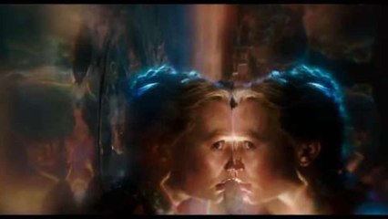 Alice de l'Autre Côté du Miroir : rock'n'roll la nouvelle bande-annonce