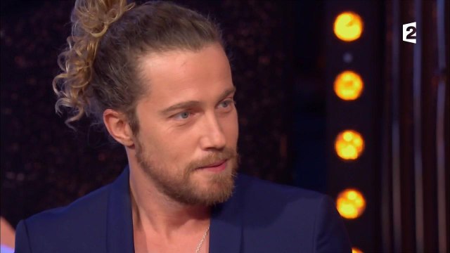 Les Années bonheur : Julien Doré rend hommage à Patrick Sébastien, qui l'a beaucoup aidé