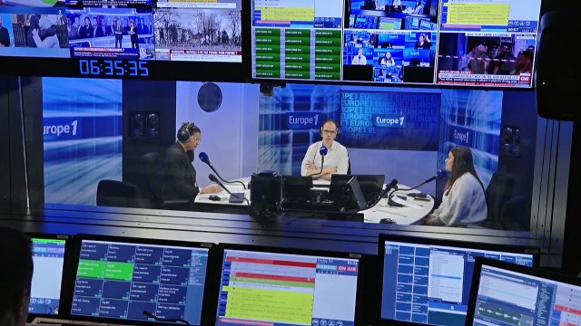 Présidentielle : «Macron, c'est l'arrogance d'une classe sociale», tacle Philippe Poutou