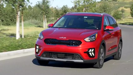 2022 Kia Niro EX Driving video