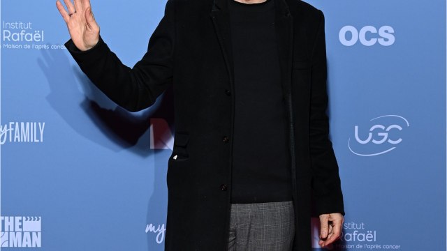 FEMME ACTUELLE - Élie Semoun prêt à voter Emmanuel Macron, l’humoriste répond à ses détracteurs