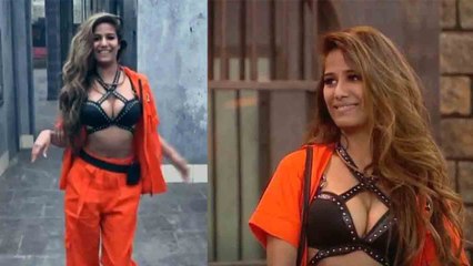 Lock Upp: Poonam Pandey ने बेहद रिवीलिंग टॉप पहन मांगे वोट, दिखाये लटके-झटके | FilmiBeat