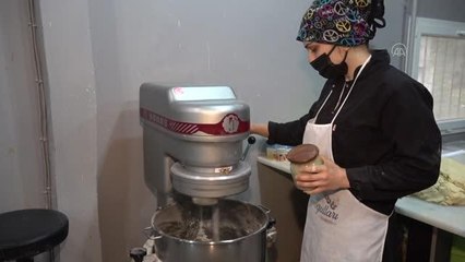 Yeşil çay pudralı "Rize enişte lokumu" damakları tatlandırıyor