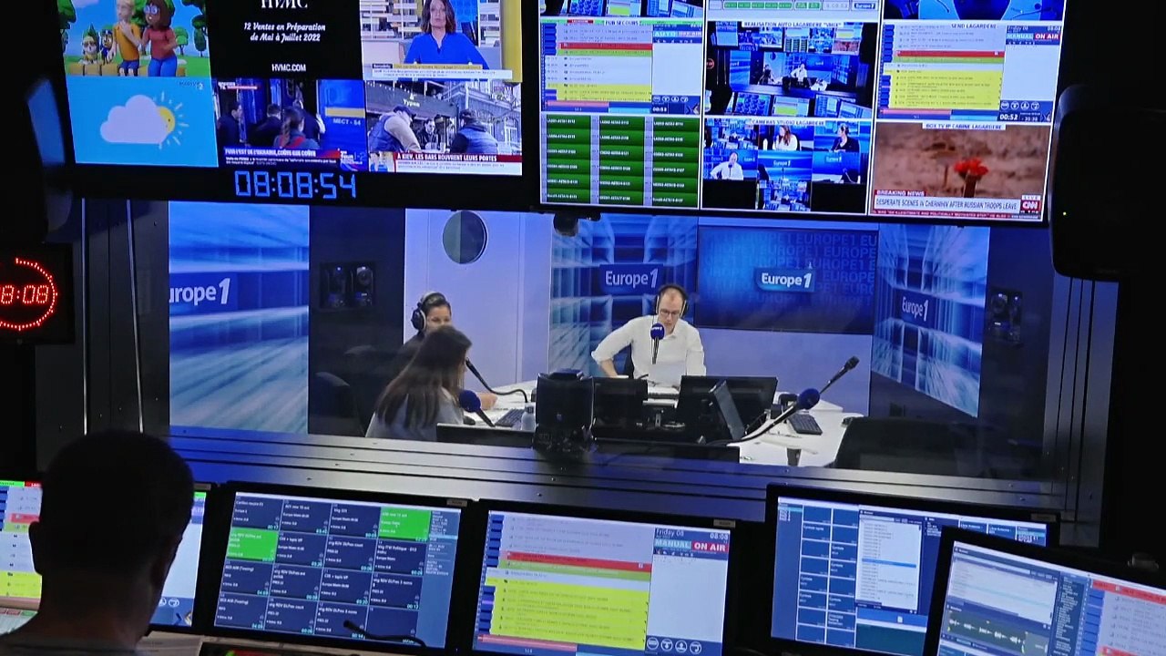 Présidentielle : qu'est-ce qui fait encore courir les petits candidats ?