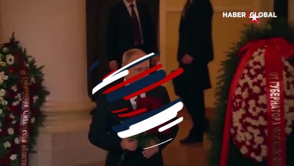 Rus lider Putin'den Jirinovski'ye veda! Cenaze töreninde dikkat çeken detay