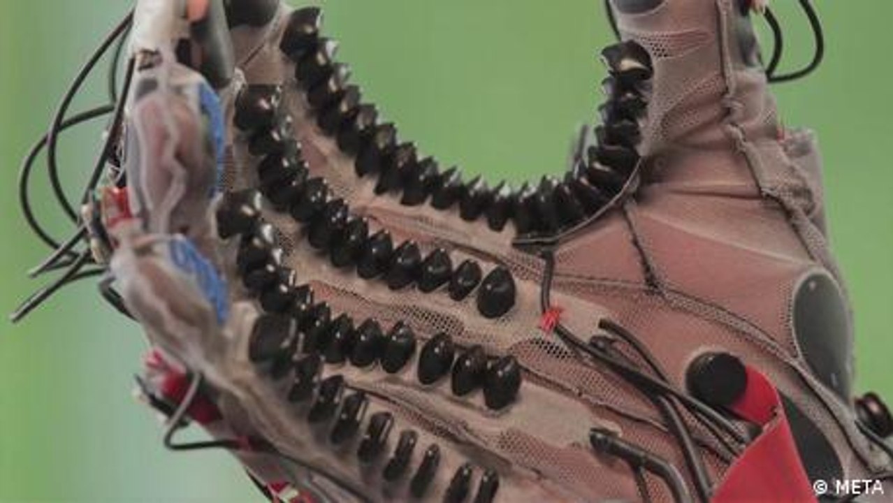Haptic VR: Virtual reality you can touch