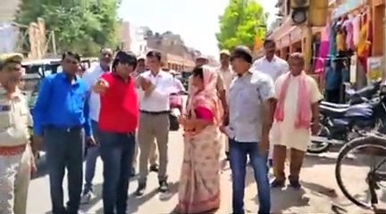 महापौर देखने पहुंची शोभायात्रा मार्ग, दिए ये निर्देश... देखिए Video